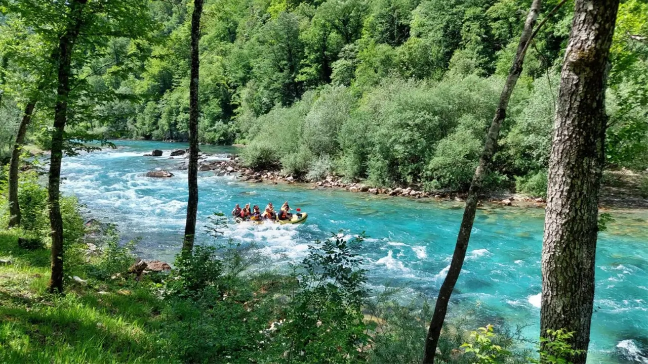 Joga i rafting